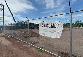 Ayuntamiento de Ahome clausura obra por falta de permisos tras quejas por reducción de estacionamiento del Parque Sinaloa