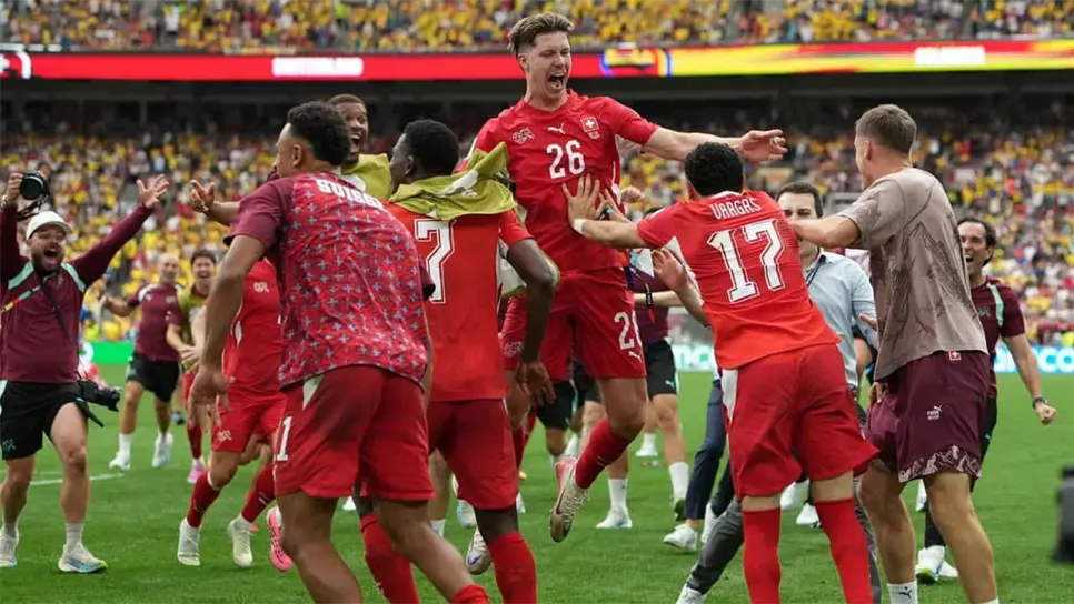 Colombia con todo y sus estrellas no pudo conseguir el pase a la siguiente ronda al toparse ante unos europeos bien plantados y que pudieron mantener su portería en cero