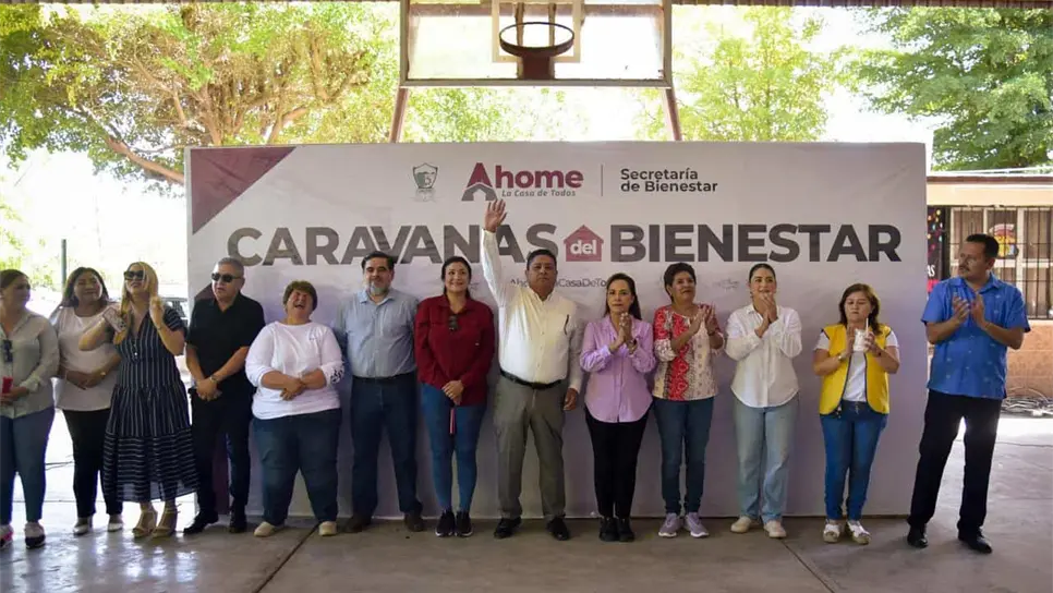 Caravana del Bienestar llega a Los Laureles, Ahome; vecinos solicitan mejoras en calles y alumbrado