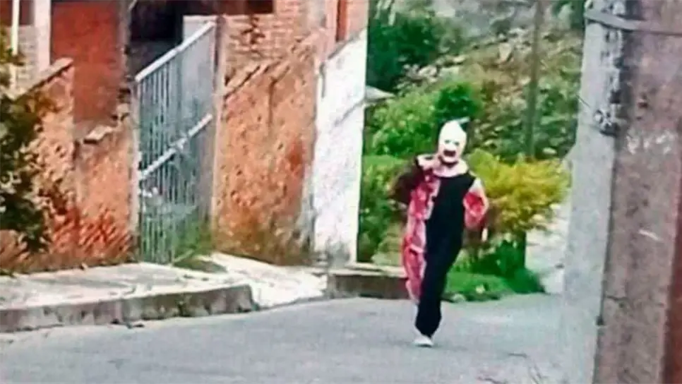 Revelan quién es el payaso que causó terror en las calles de Morelia