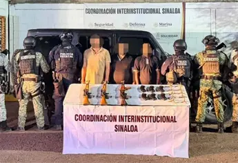 Abaten a 2 civiles armados y detienen a 3 en balacera con persecuci&oacute;n en Costa Rica, Culiac&aacute;n; Aseguran arsenal y droga