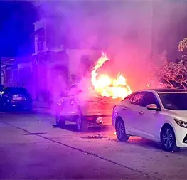 Autoridades investigan quema de vehículos en Mazatlán; aseguran que patrones de vandalismo coinciden Autoridades investigan quema de vehículos en Mazatlán; aseguran que patrones de vandalismo coinciden