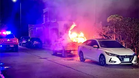 Autoridades investigan quema de vehículos en Mazatlán; aseguran que patrones de vandalismo coinciden Autoridades investigan quema de vehículos en Mazatlán; aseguran que patrones de vandalismo coinciden