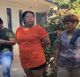 Vecinos de Bachomobampo 2 protestan por 10 días sin agua potable y exigen solución a JAPAMA Vecinos de Bachomobampo 2 protestan por 10 días sin agua potable y exigen solución a JAPAMA