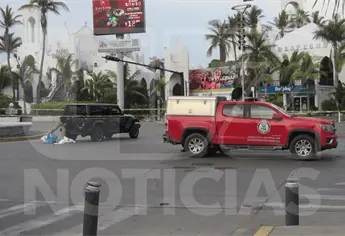 Se registra intento de robo de camioneta a mano armada en plena Zona Dorada de Mazatl&aacute;n