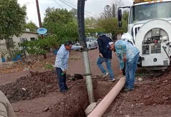 JAPAMA intensifica reparaci&oacute;n de socavones en Ahome; avanza rehabilitaci&oacute;n del R&iacute;o Las Ca&ntilde;as-Johnston