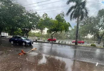 ¡Se cumple el pronóstico! Fuerte lluvia se registra en Culiacán