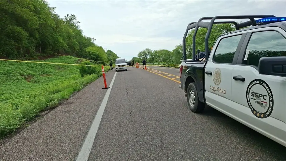 FOTO: Encuentran ejecutado a un hombre cerca del poblado La Campana en Culiacán