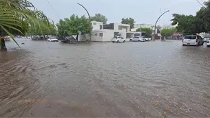 Colapsa Los Mochis tras la primera intensa lluvia; se inundan calles, bulevares y varios sectores Colapsa Los Mochis tras la primera intensa lluvia; se inundan calles, bulevares y varios sectores