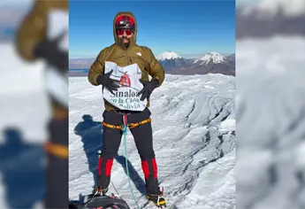Sinaloense conquista el “Techo de Bolivia”, una de las montañas más desafiantes de Sudamérica
