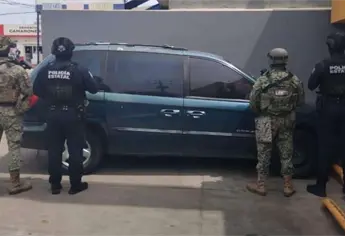 Recuperan dos vehículos con reporte de robo en distintos sectores de Culiacán
