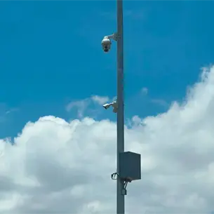 Blindan con cámaras de seguridad y antenas satelitales el sector La Conquista, Culiacán Blindan con cámaras de seguridad y antenas satelitales el sector La Conquista, Culiacán