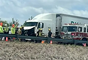 Accidente entre tráiler y camioneta de trabajadores deja dos muertos y tres heridos en Costa Rica