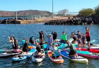 ¿Cansado de la rutina? El yoga sobre el mar se abre paso como una nueva experiencia de bienestar en Topolobampo