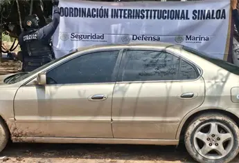 Recuperan vehículo robado en operativo interinstitucional en Navolato