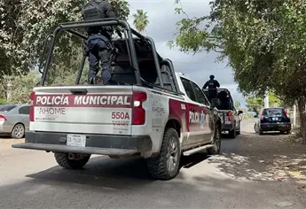 Sale con una joven y, al llevarla a su casa, lo recibe un primo a machetazos en Ahome