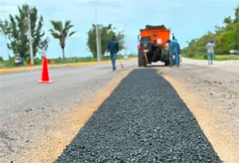 Ahome invierte casi 2 millones de pesos en bacheo en Los Mochis y sindicaturas