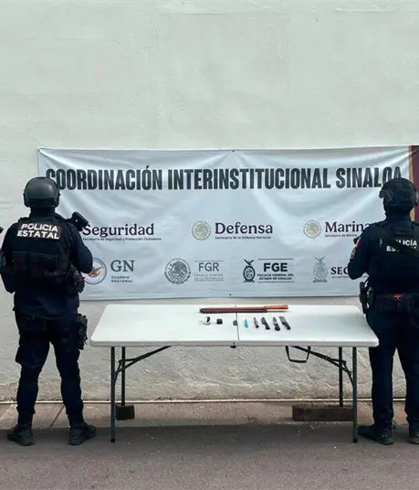 El Grupo Interinstitucional asegura un machete y cargadores para celular durante revisi&oacute;n en el Centro Penitenciario Aguaruto